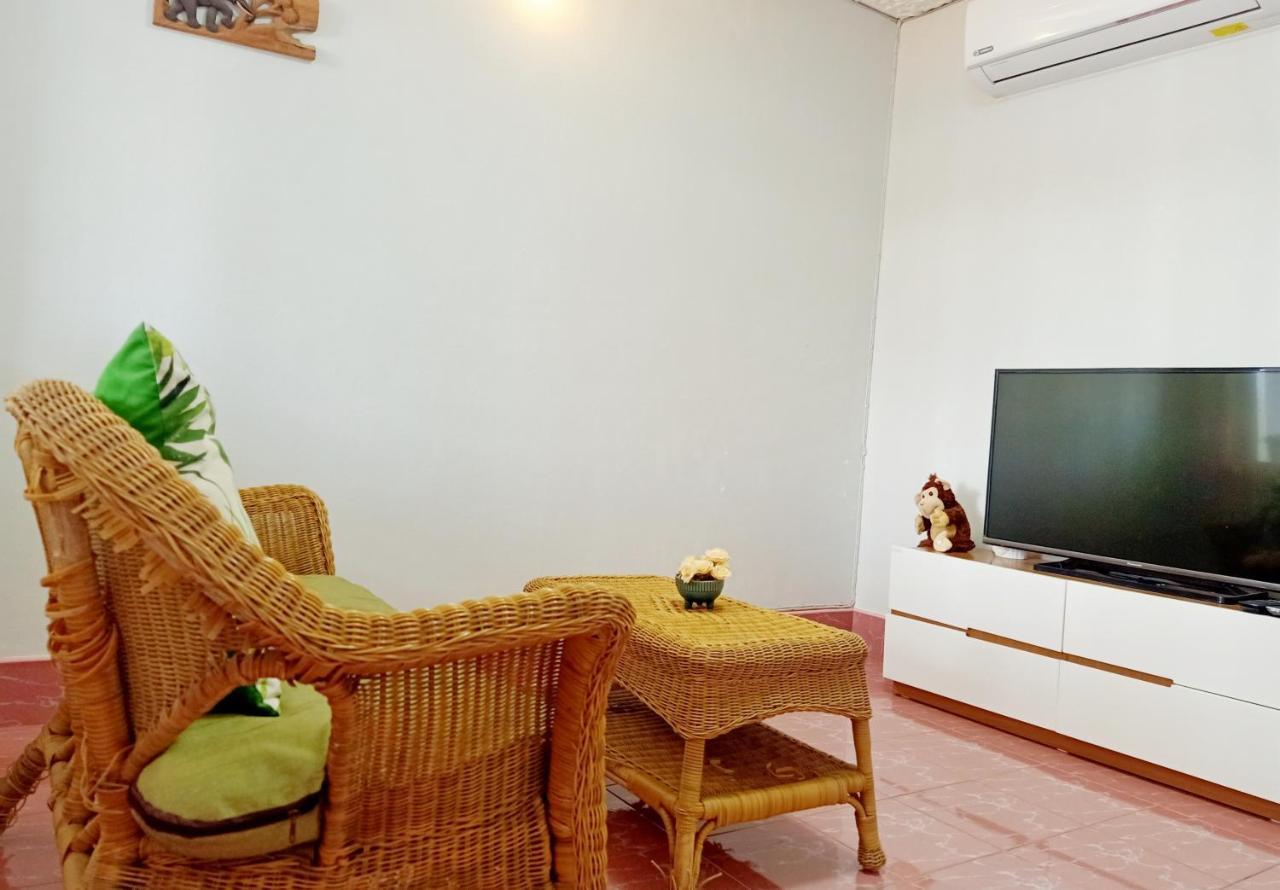 The Whole House Not Share For 5 Guests Villa Hat Yai Eksteriør billede
