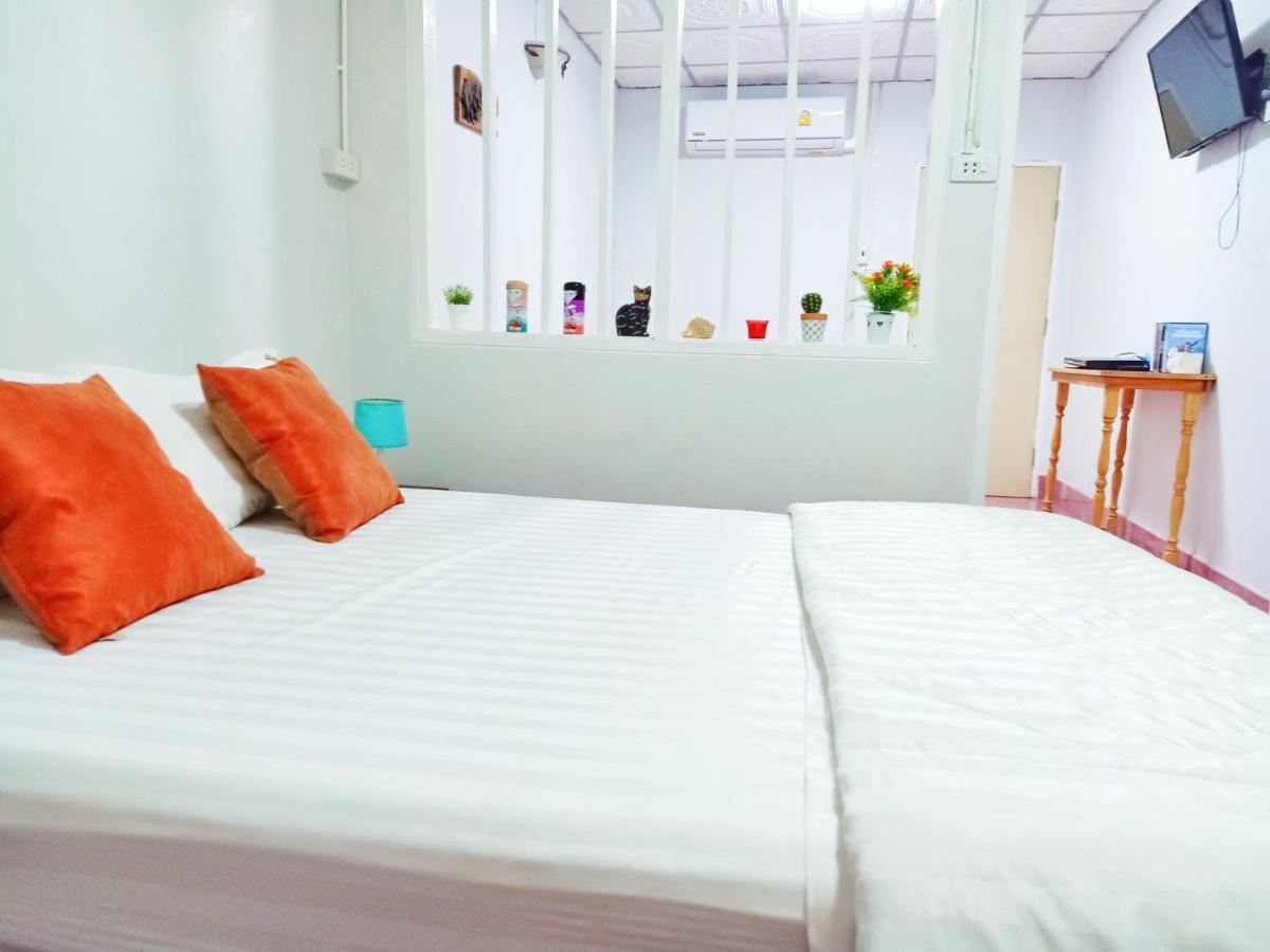 The Whole House Not Share For 5 Guests Villa Hat Yai Eksteriør billede