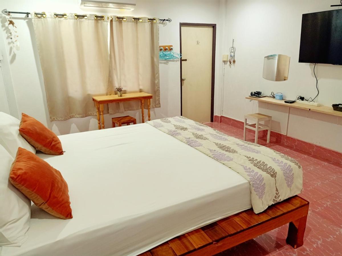 The Whole House Not Share For 5 Guests Villa Hat Yai Eksteriør billede