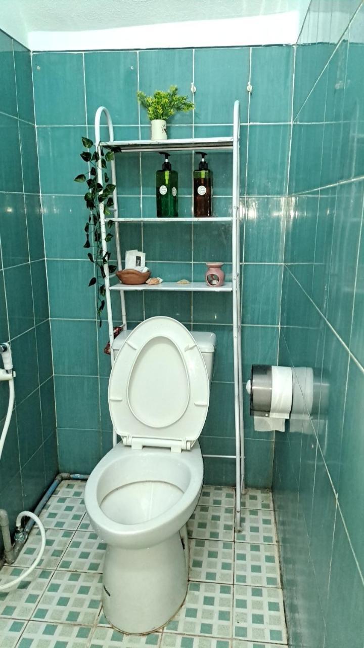 The Whole House Not Share For 5 Guests Villa Hat Yai Eksteriør billede